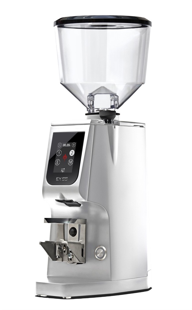 Eine silberne Kaffeemühle mit großem transparentem Bohnenbehälter und Display